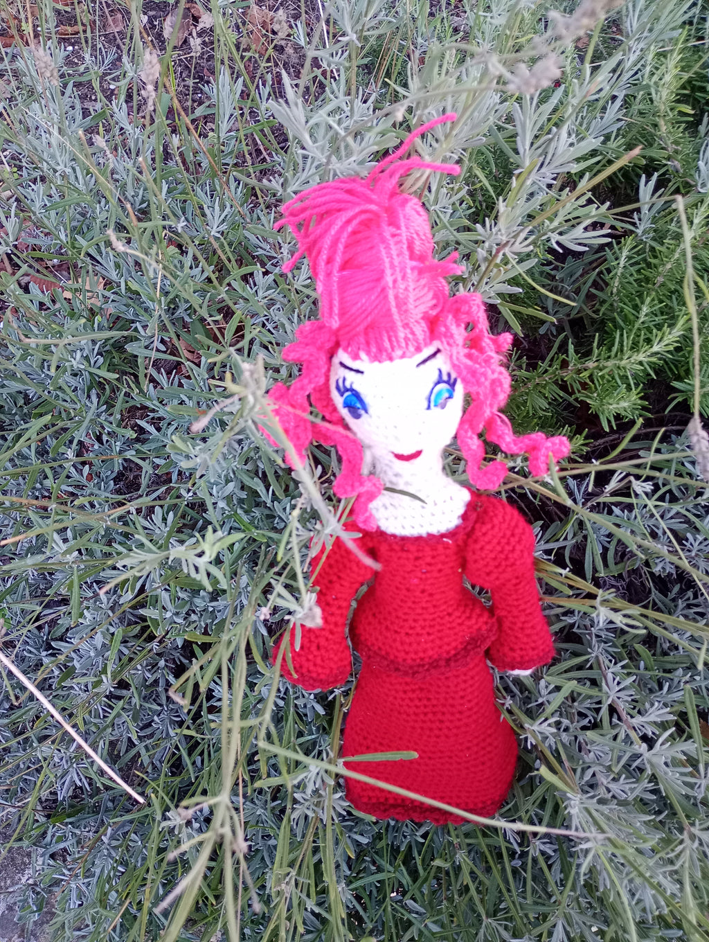 Poupe exsclusive crochet l’Aristocrate Moderne de Sang Ancien