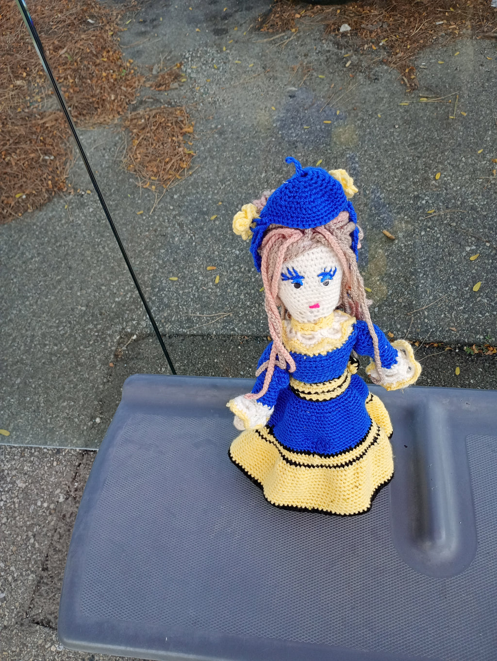 Poupe exsclusive crochet Agnessa d'Poitierd