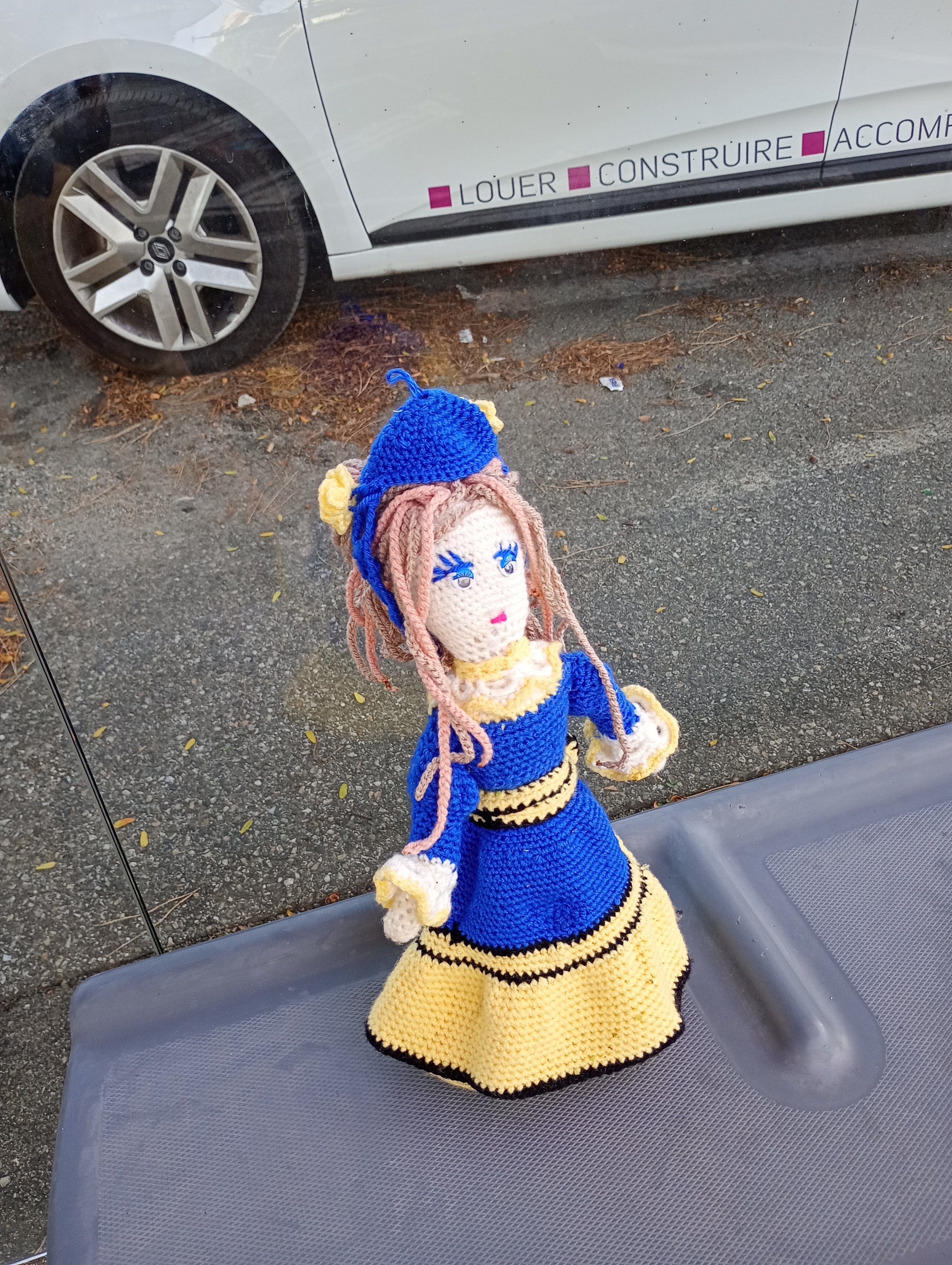 Poupe exsclusive crochet Agnessa d'Poitierd