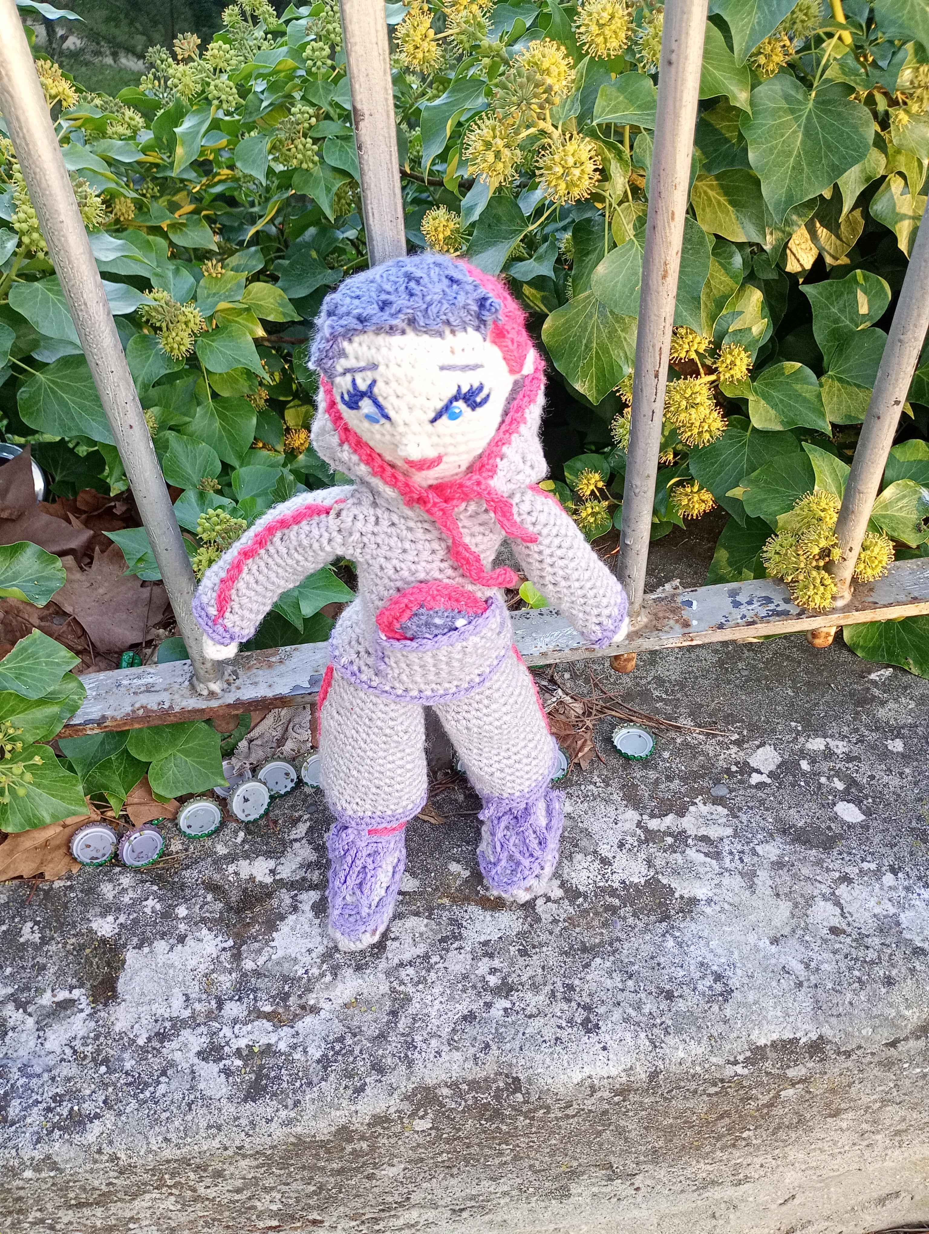 Poupe exsclusive crochet Elon de Groc -Madter of Digital 40cm