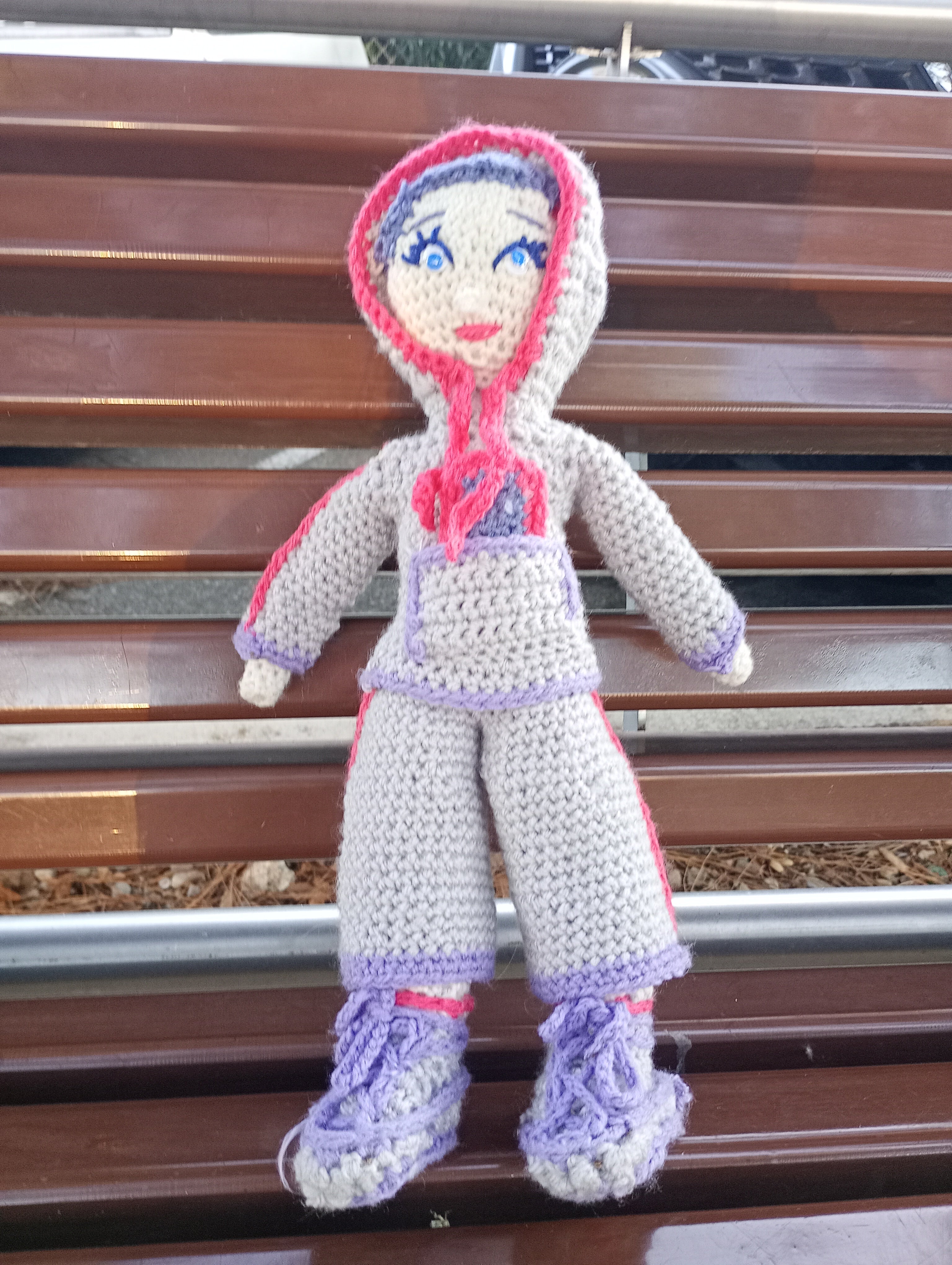 Poupe exsclusive crochet Elon de Groc -Madter of Digital 40cm