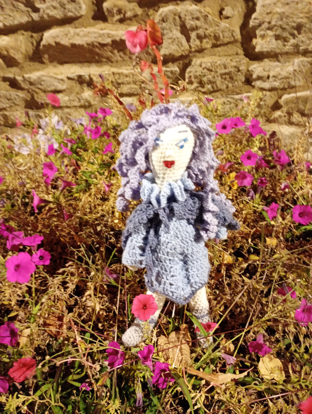 Poupe exsclusive crochet  The Gardian of the Future  35cm