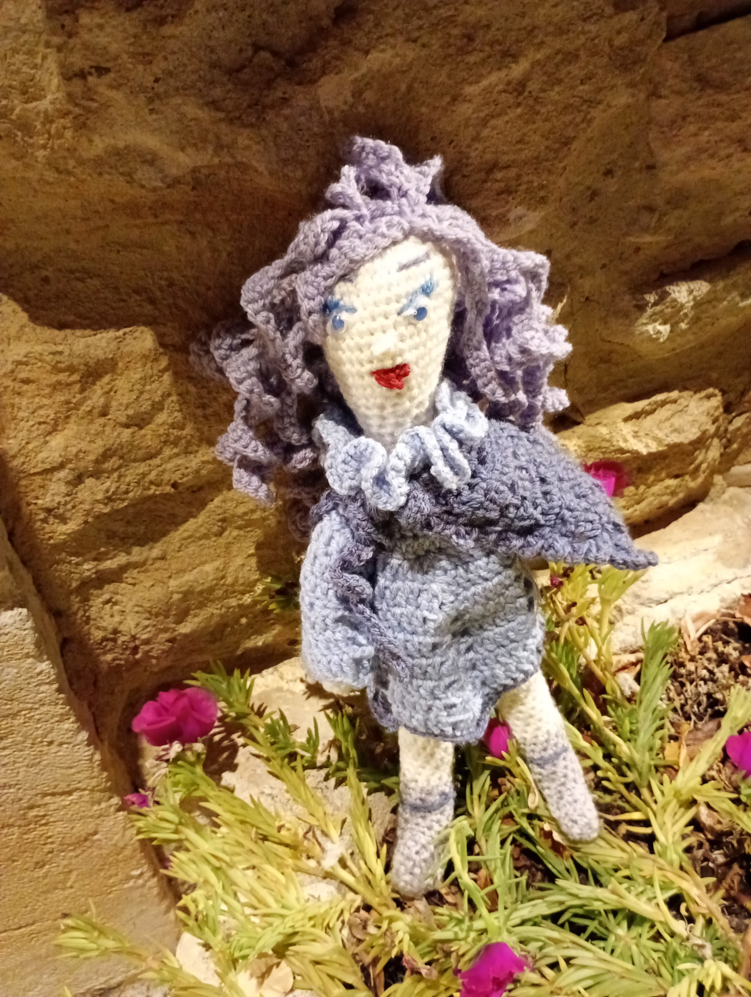 Poupe exsclusive crochet  The Gardian of the Future  35cm