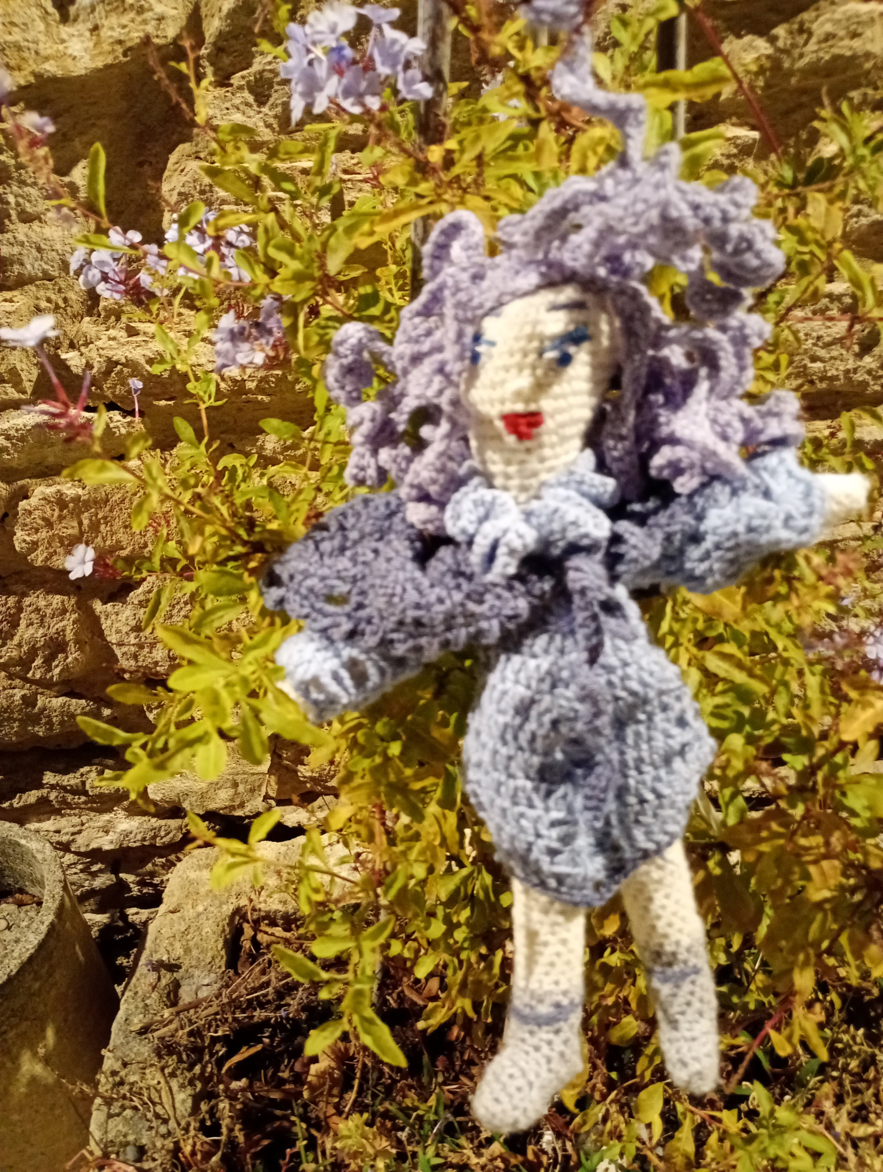 Poupe exsclusive crochet  The Gardian of the Future  35cm