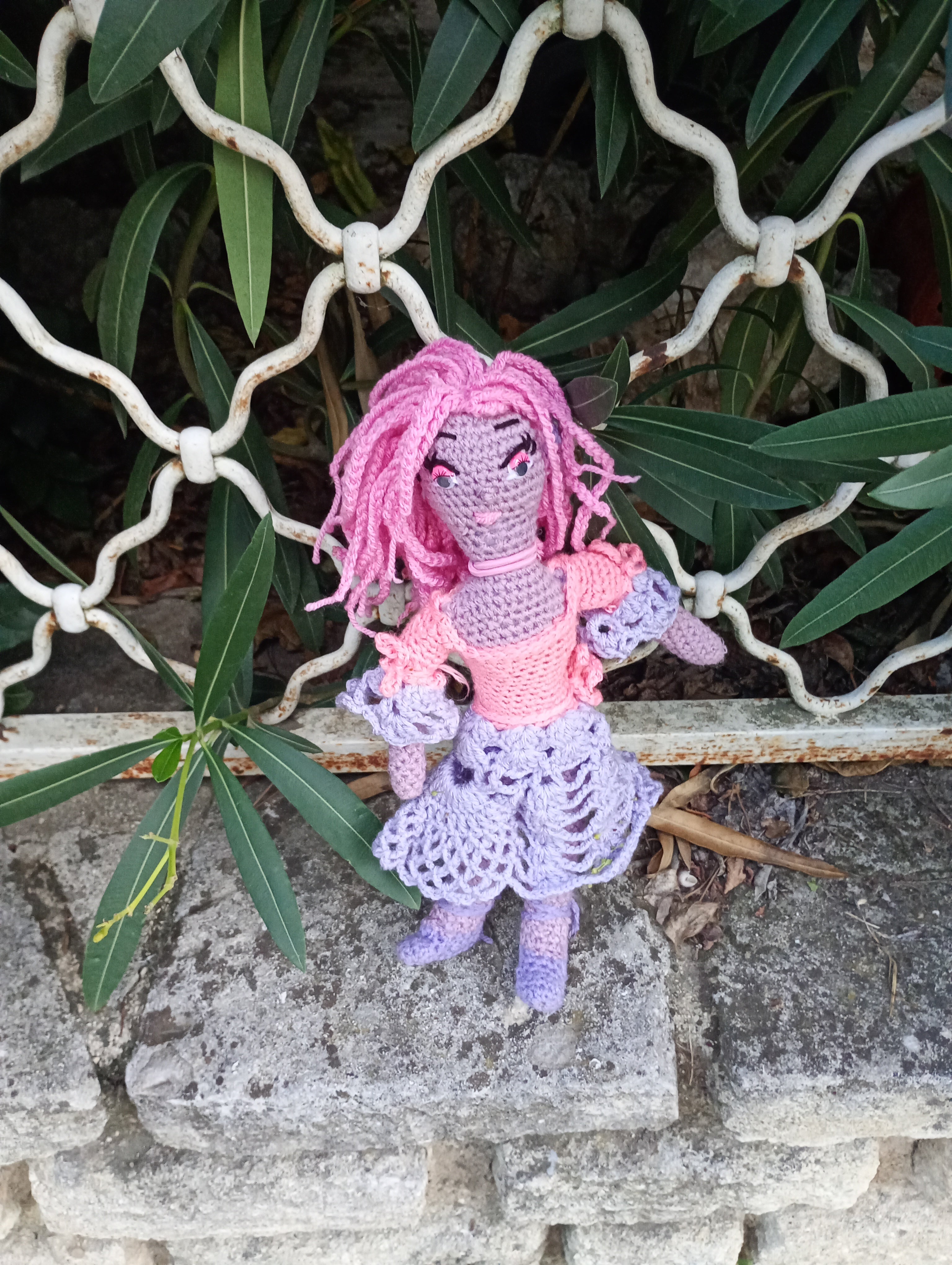 Poupee exsclisive crochet Mafame Toulouse 35cm