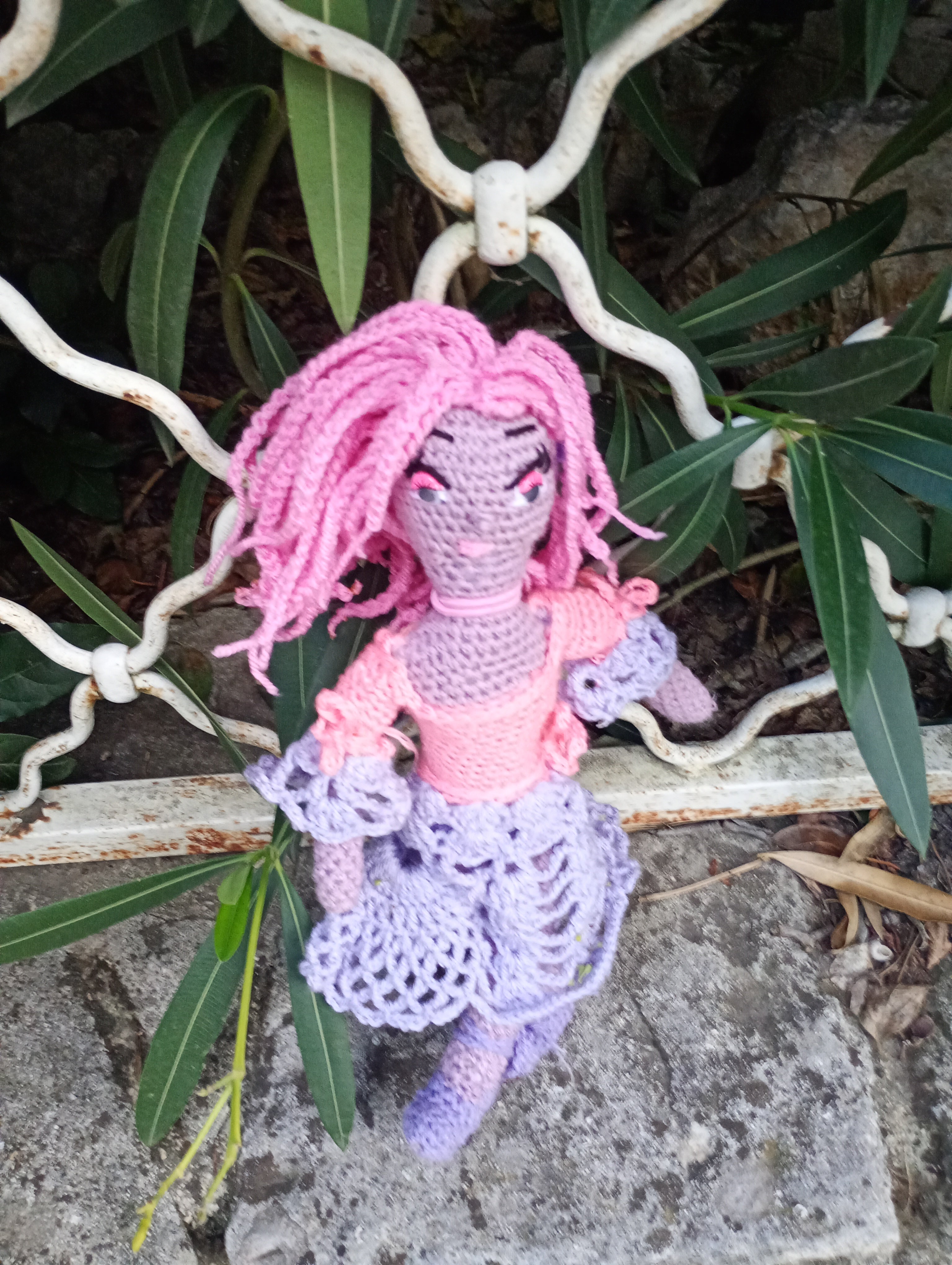 Poupee exsclisive crochet Mafame Toulouse 35cm