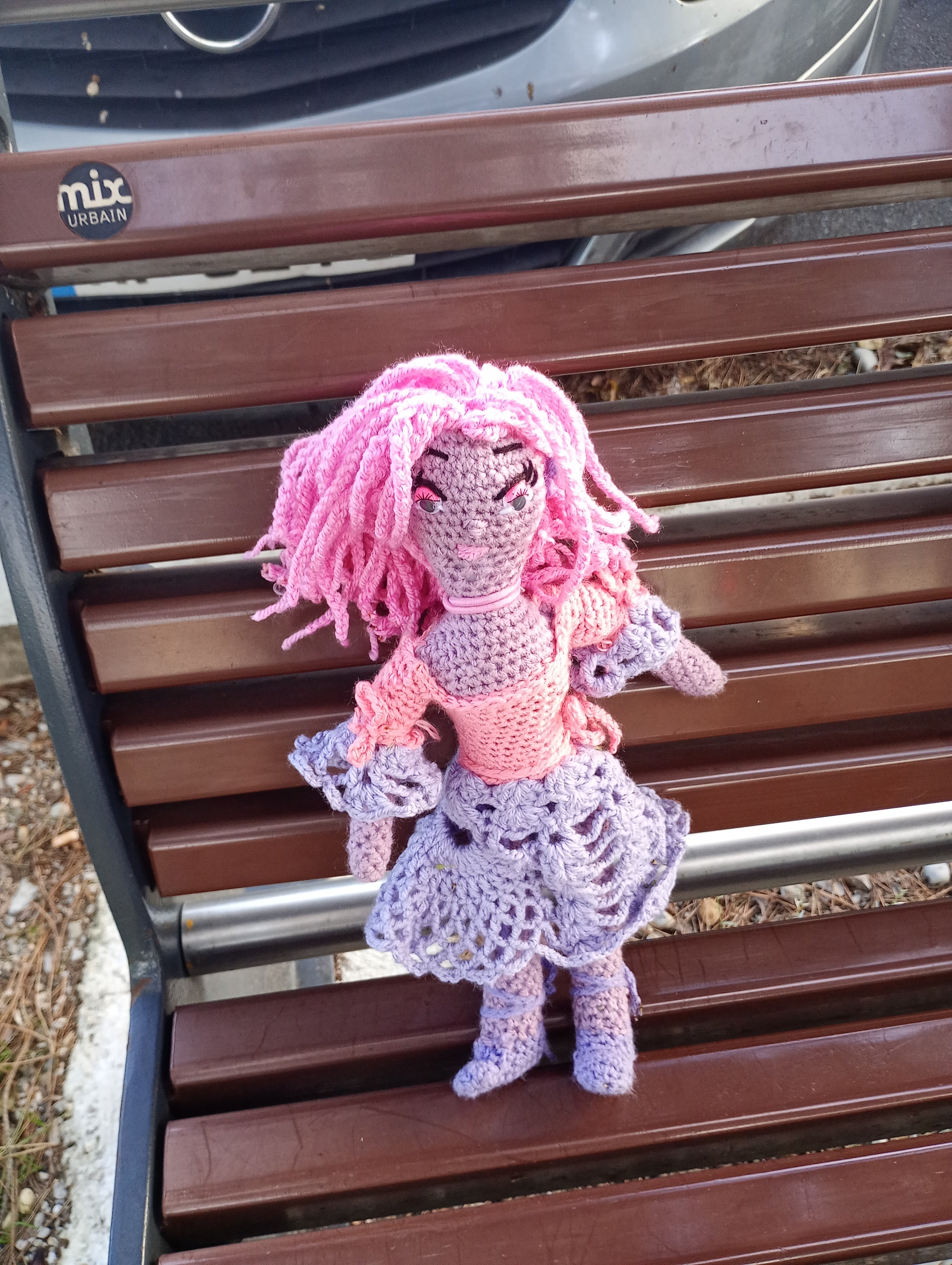 Poupee exsclisive crochet Mafame Toulouse 35cm