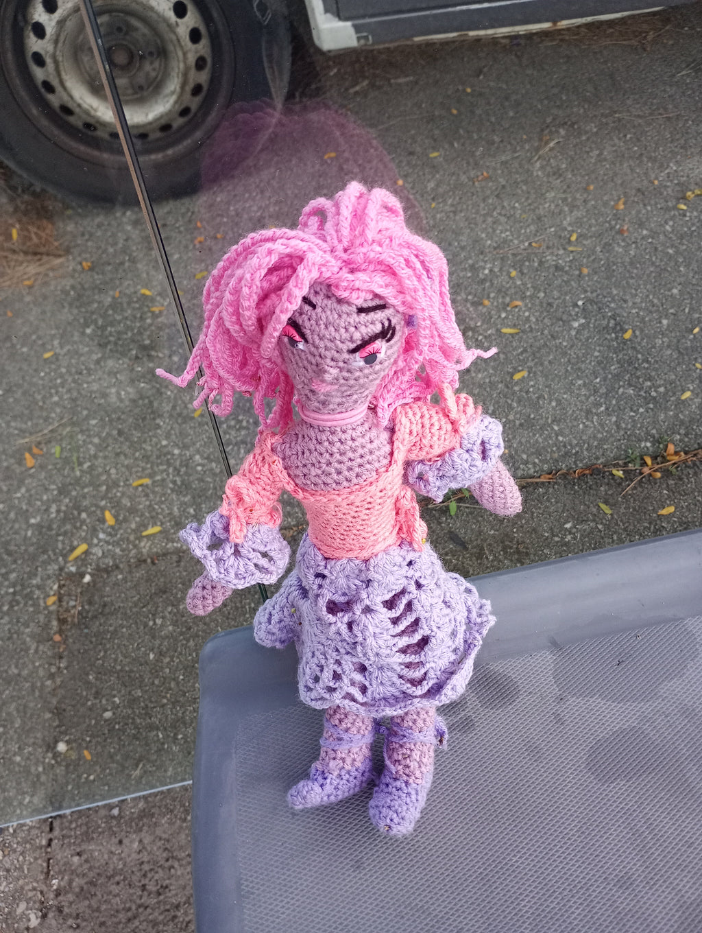 Poupee exsclisive crochet Mafame Toulouse 35cm