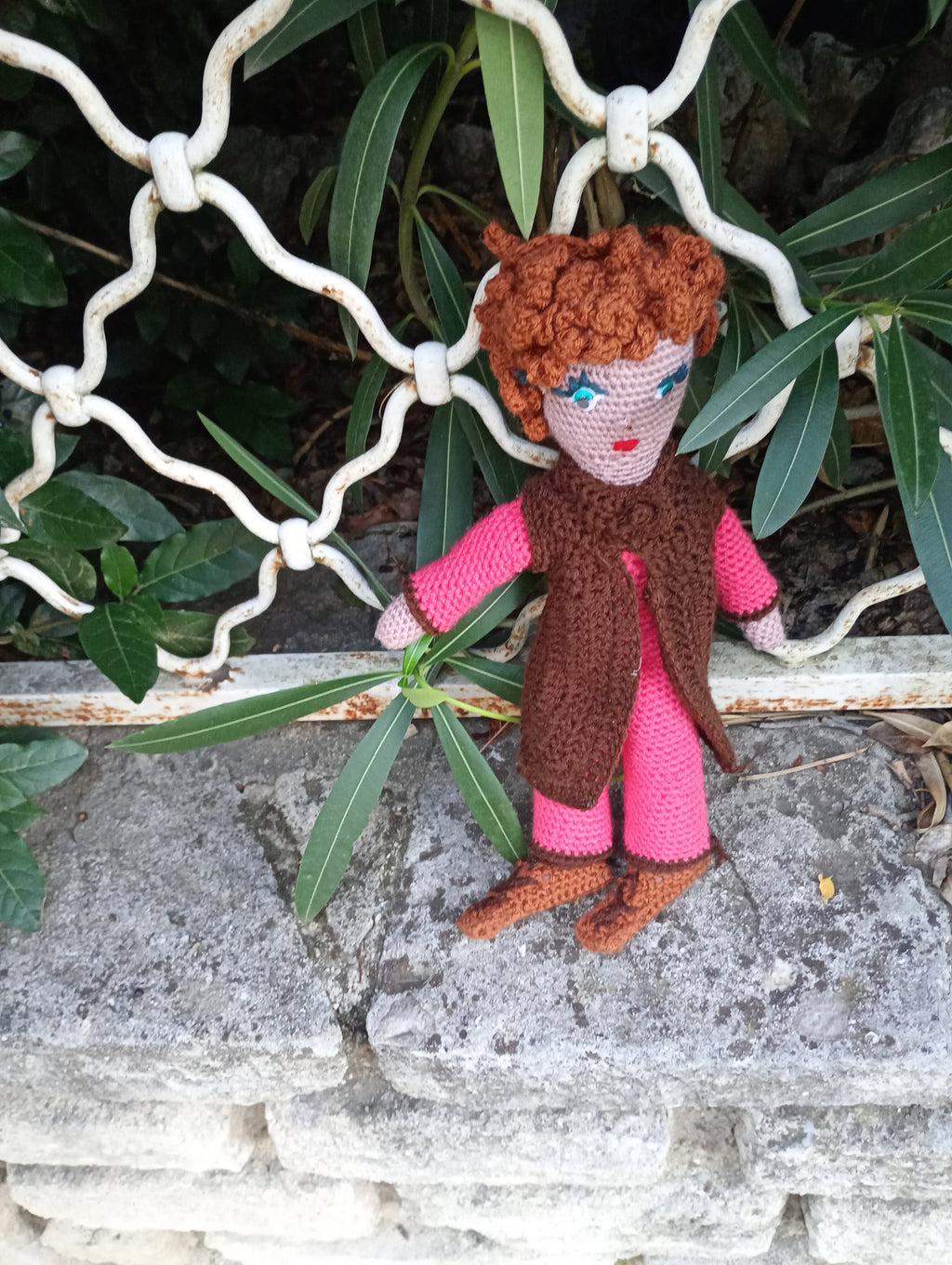 Poupe exsclusive crochet Orys  the guardian of craft and gortune 35cm