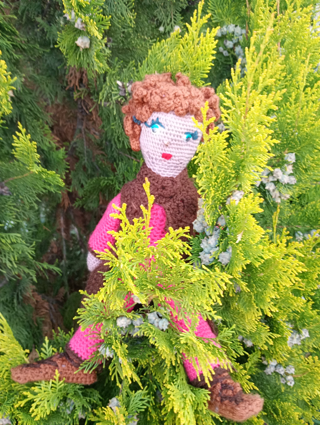 Poupe exsclusive crochet Orys  the guardian of craft and gortune 35cm