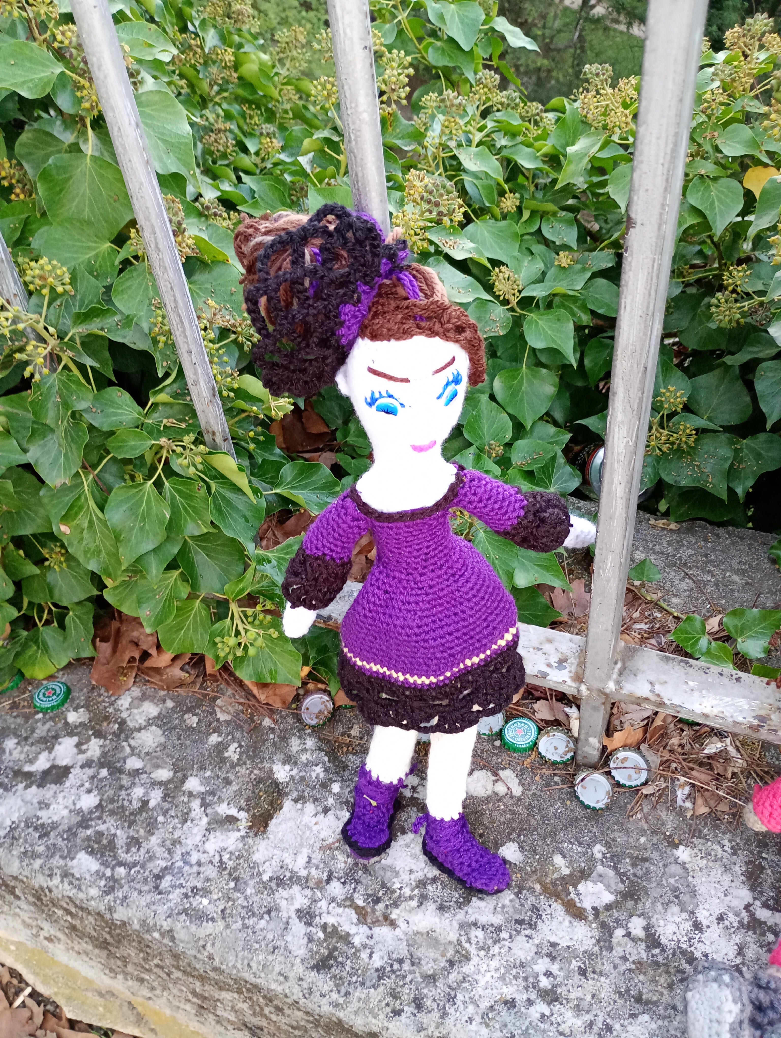 Poupee exsclisive crochet.mafame Paris 35cm