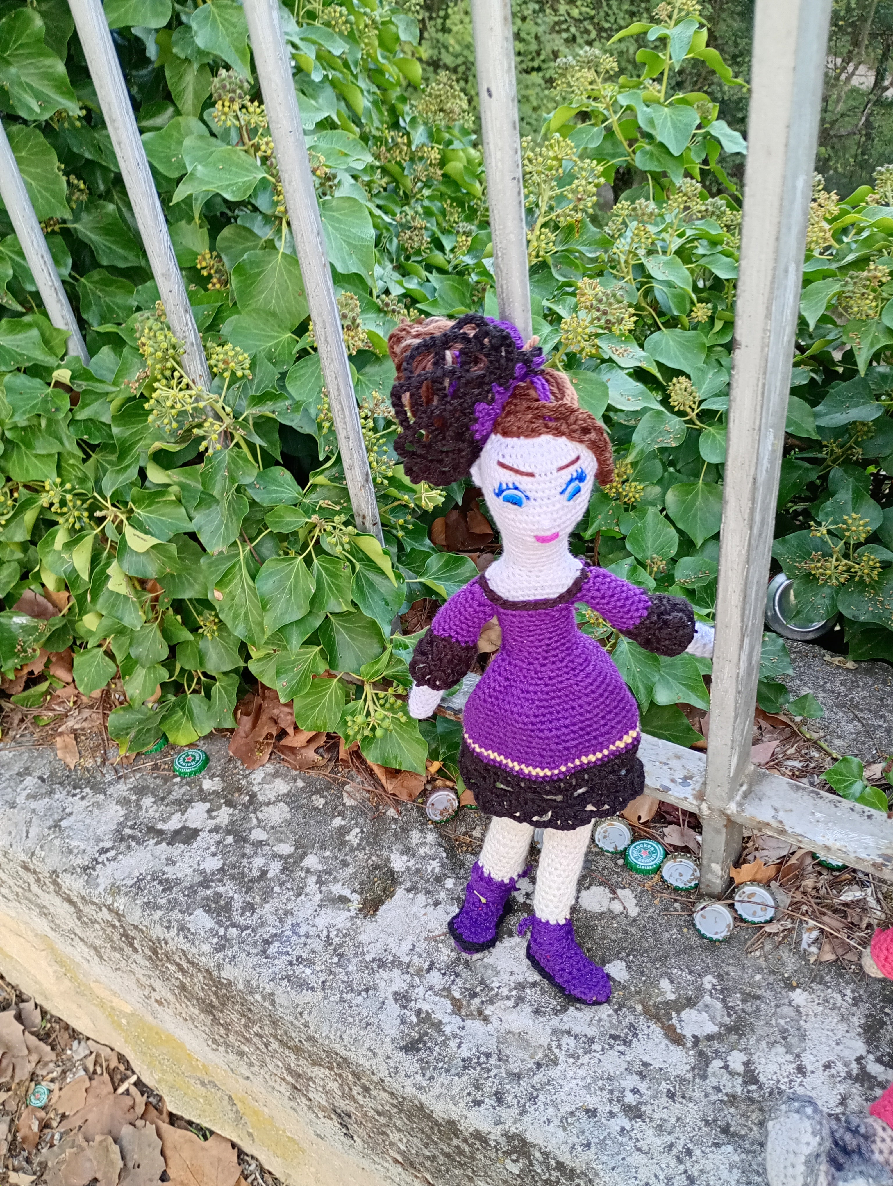 Poupee exsclisive crochet.mafame Paris 35cm