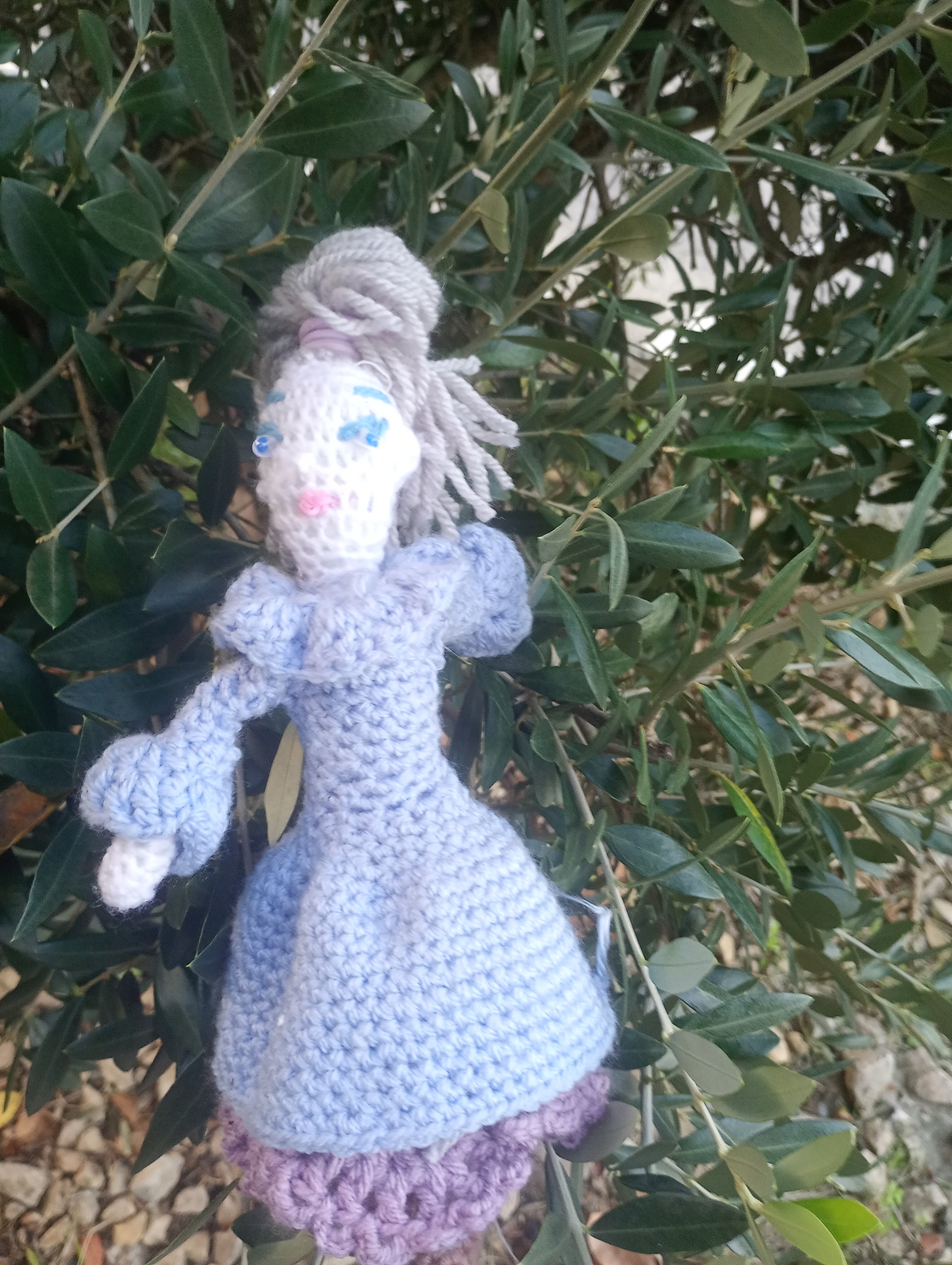 Poupe exsclusive crochet madamre Lille 20cm