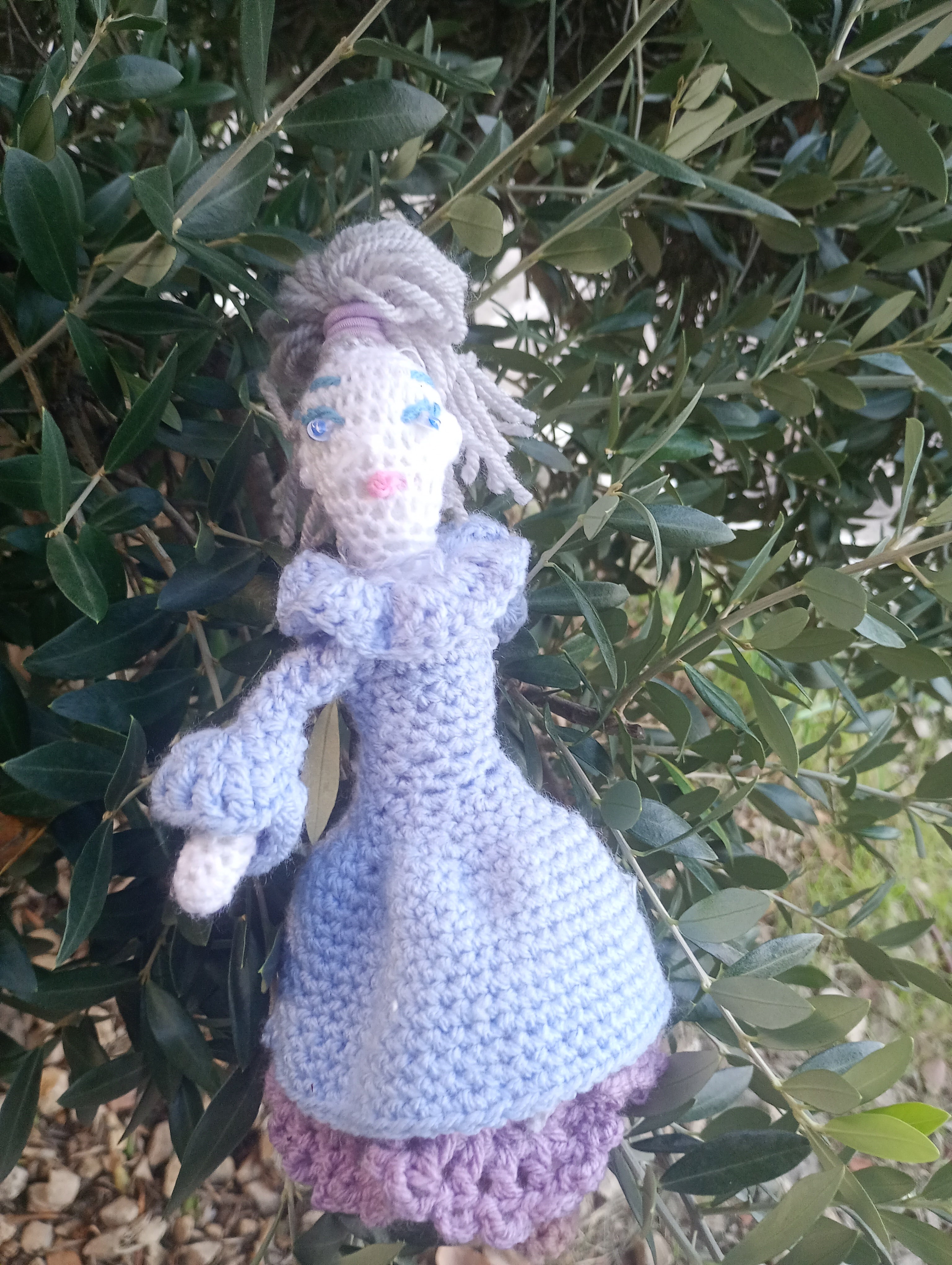 Poupe exsclusive crochet madamre Lille 20cm