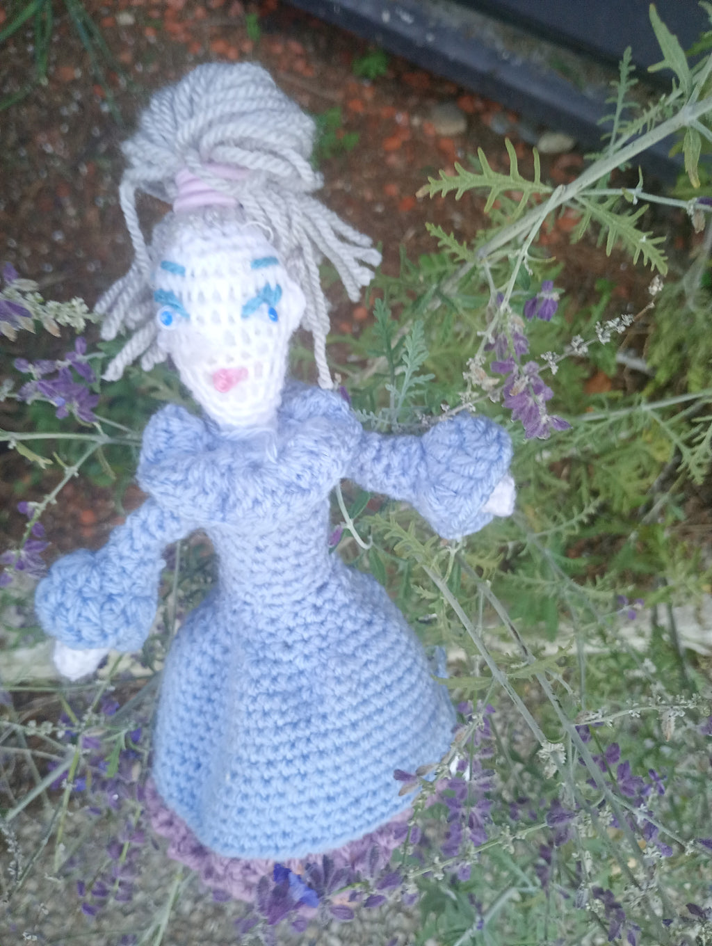 Poupe exsclusive crochet madamre Lille 20cm