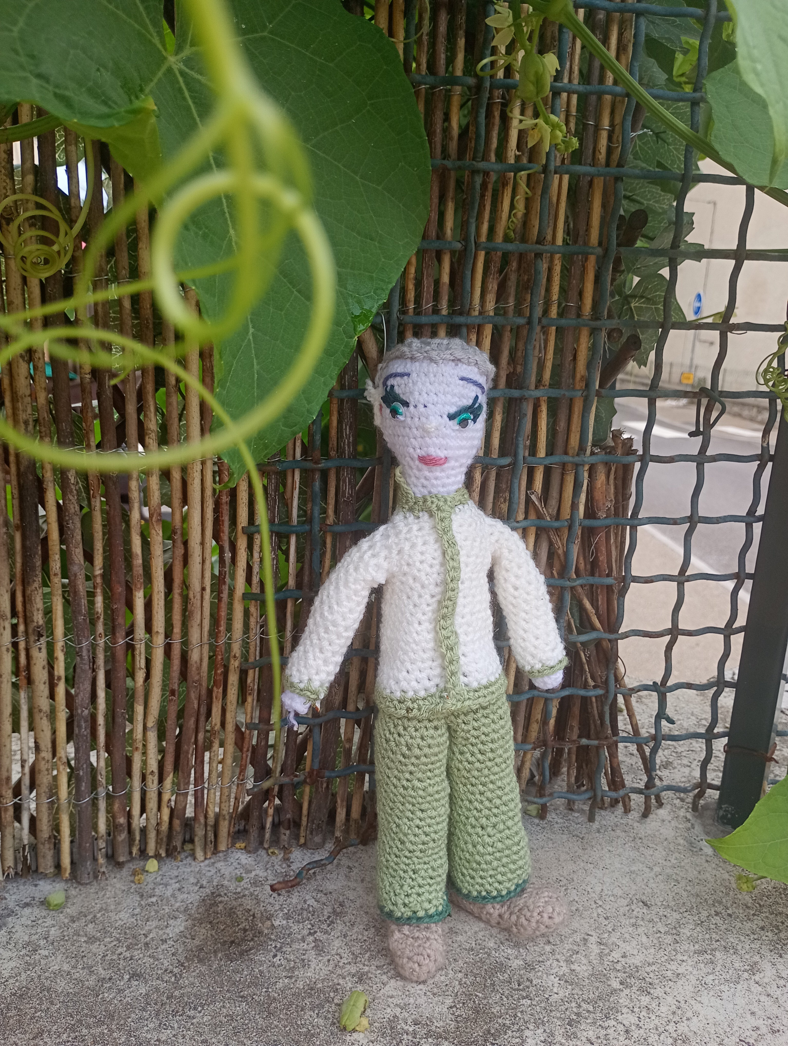 Poupe exsclusive crochet Asclepius