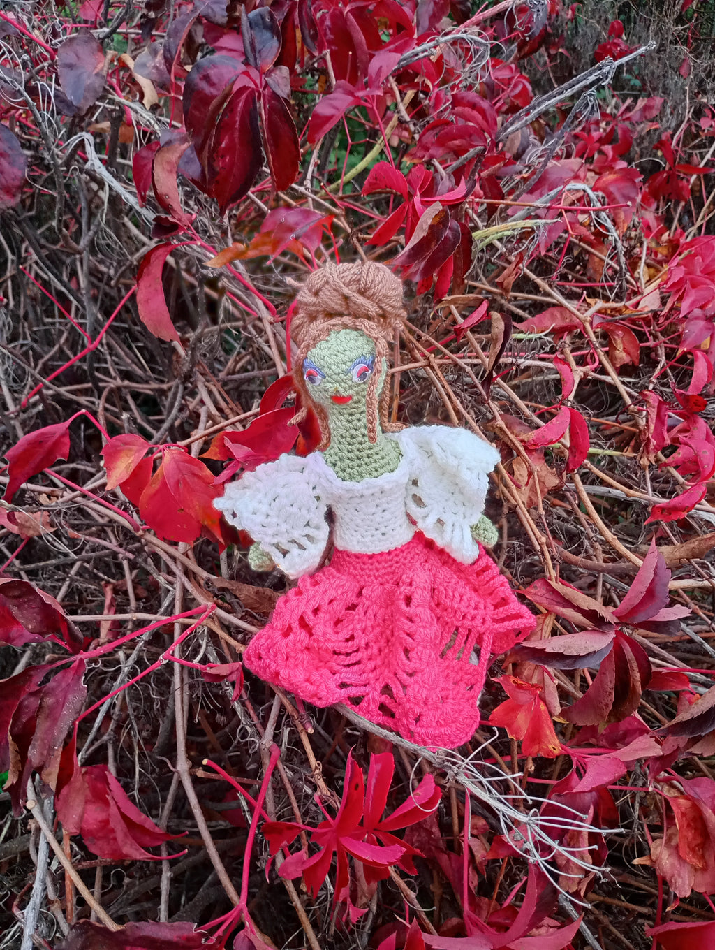 Poupe exsclusive crochet madame Antibes 25vm