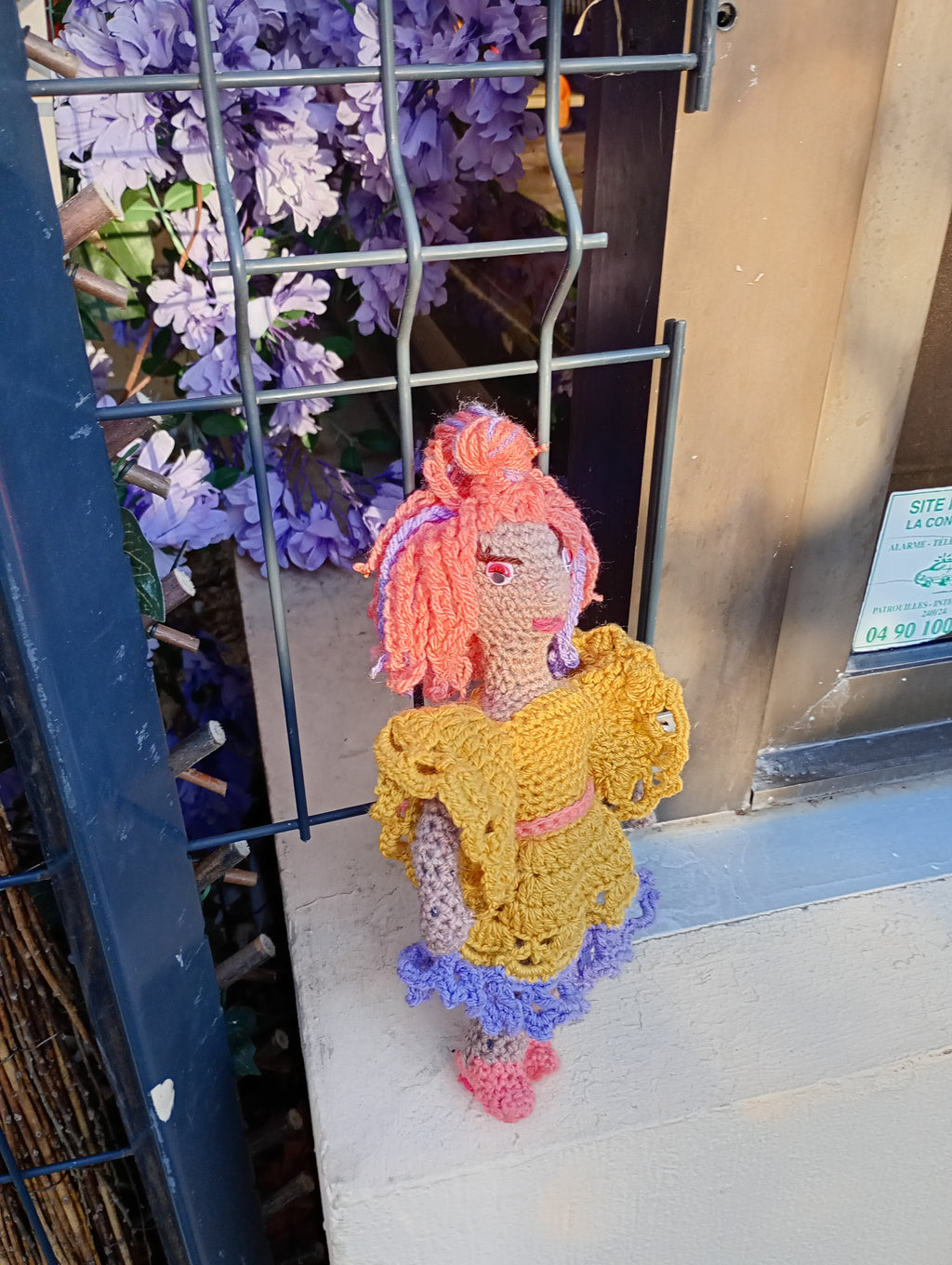 Poupee exsclisive crochet mafame Arles 25cm