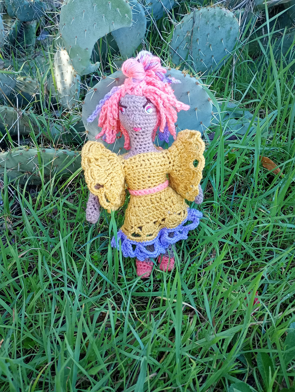 Poupee exsclisive crochet mafame Arles 25cm