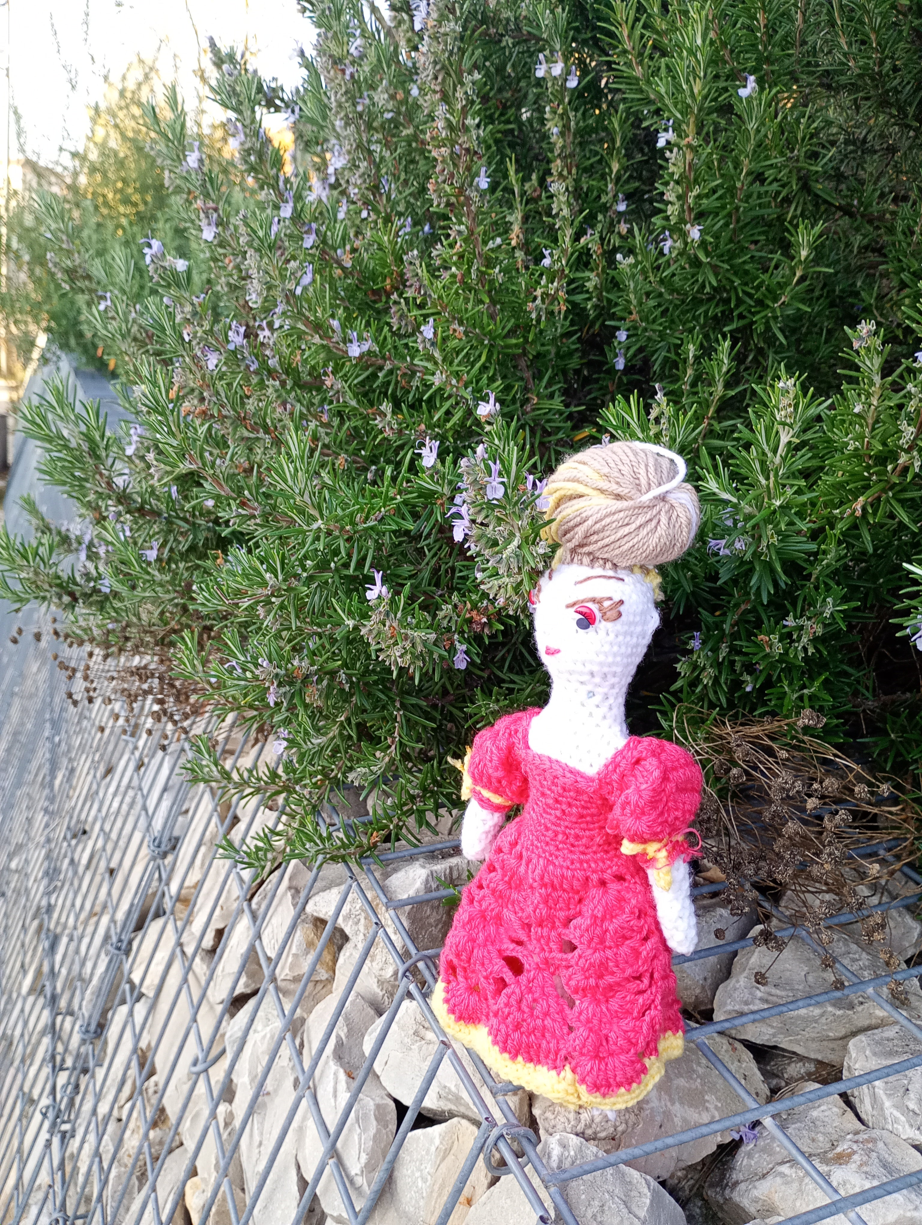 Poupe legend exsclusive crochet madamre Toulon