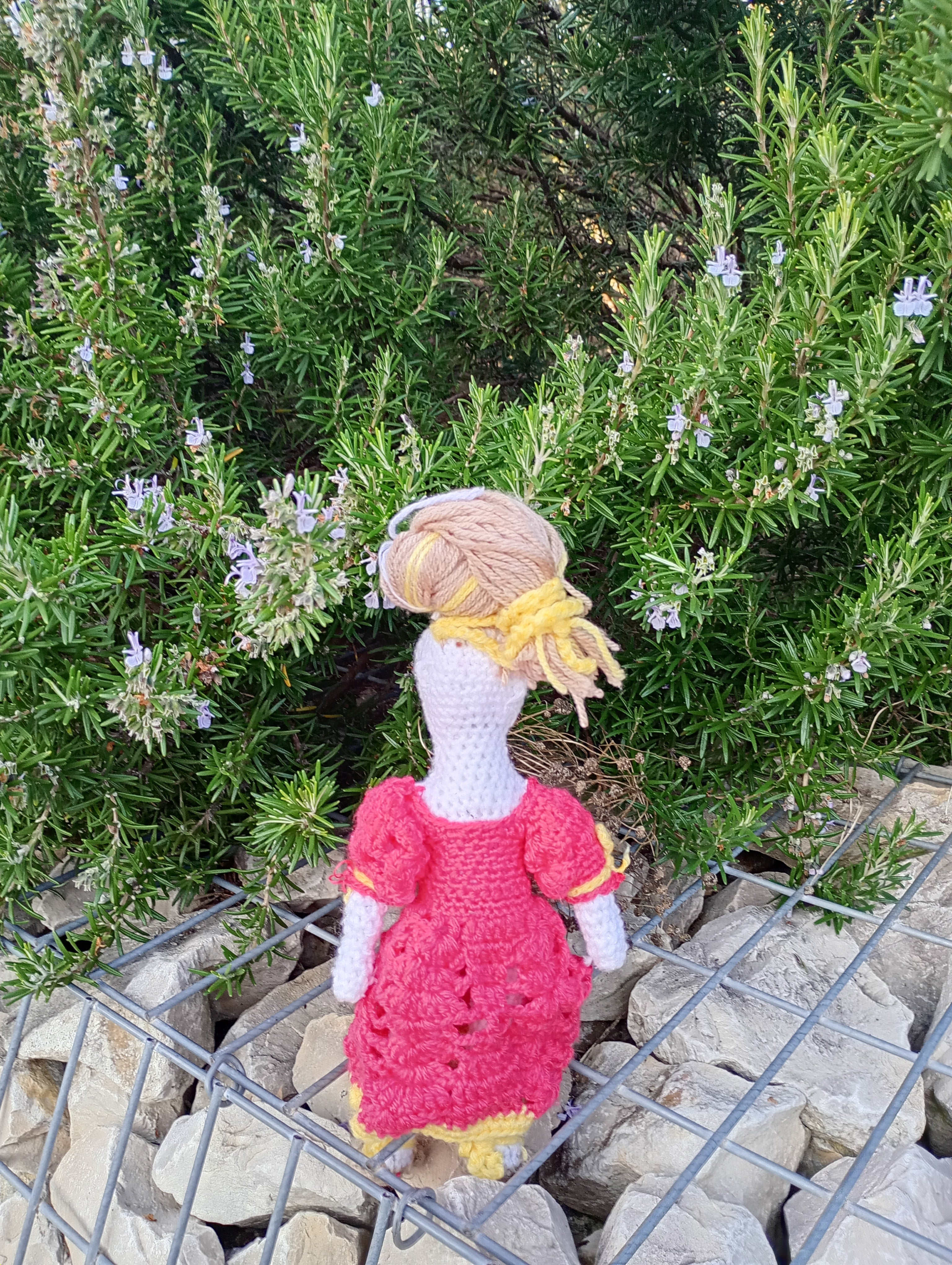 Poupe legend exsclusive crochet madamre Toulon