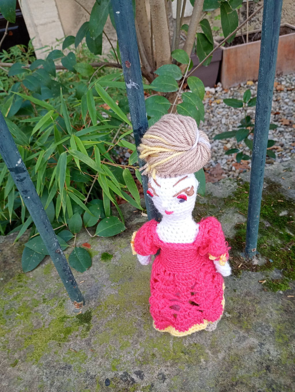 Poupe legend exsclusive crochet madamre Toulon