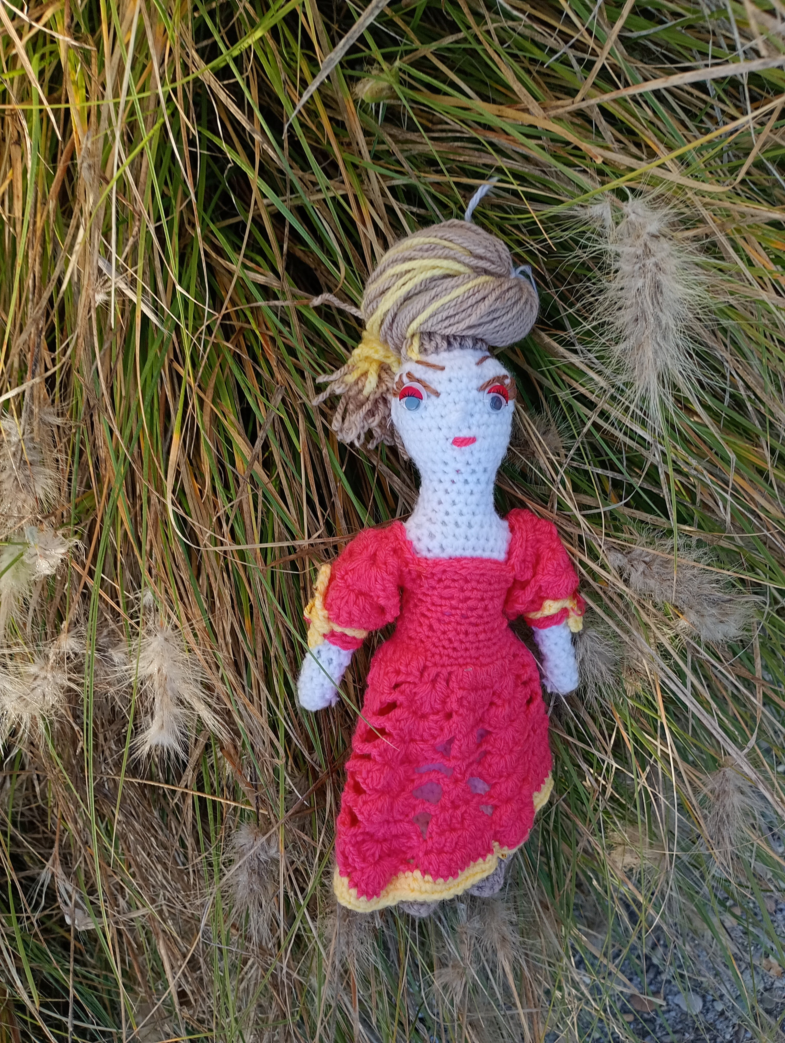 Poupe legend exsclusive crochet madamre Toulon