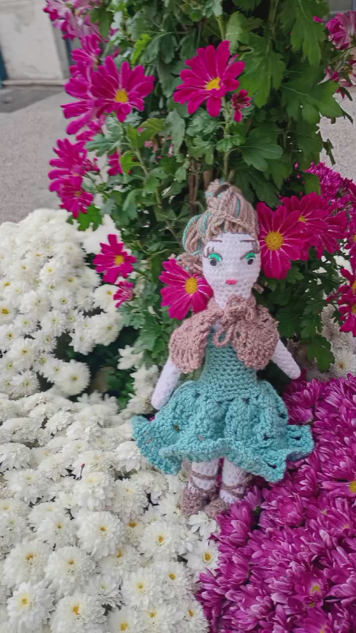 Poupe legend exsclusive crochet Saint Michel 25cm