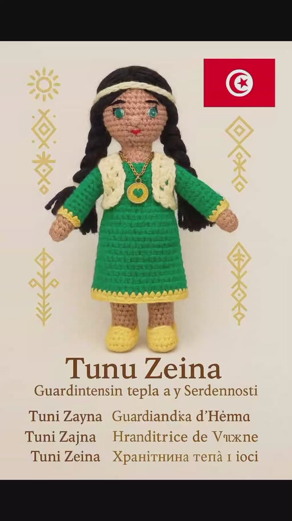 Poupe ecsclusive tricotr Zrina35cm