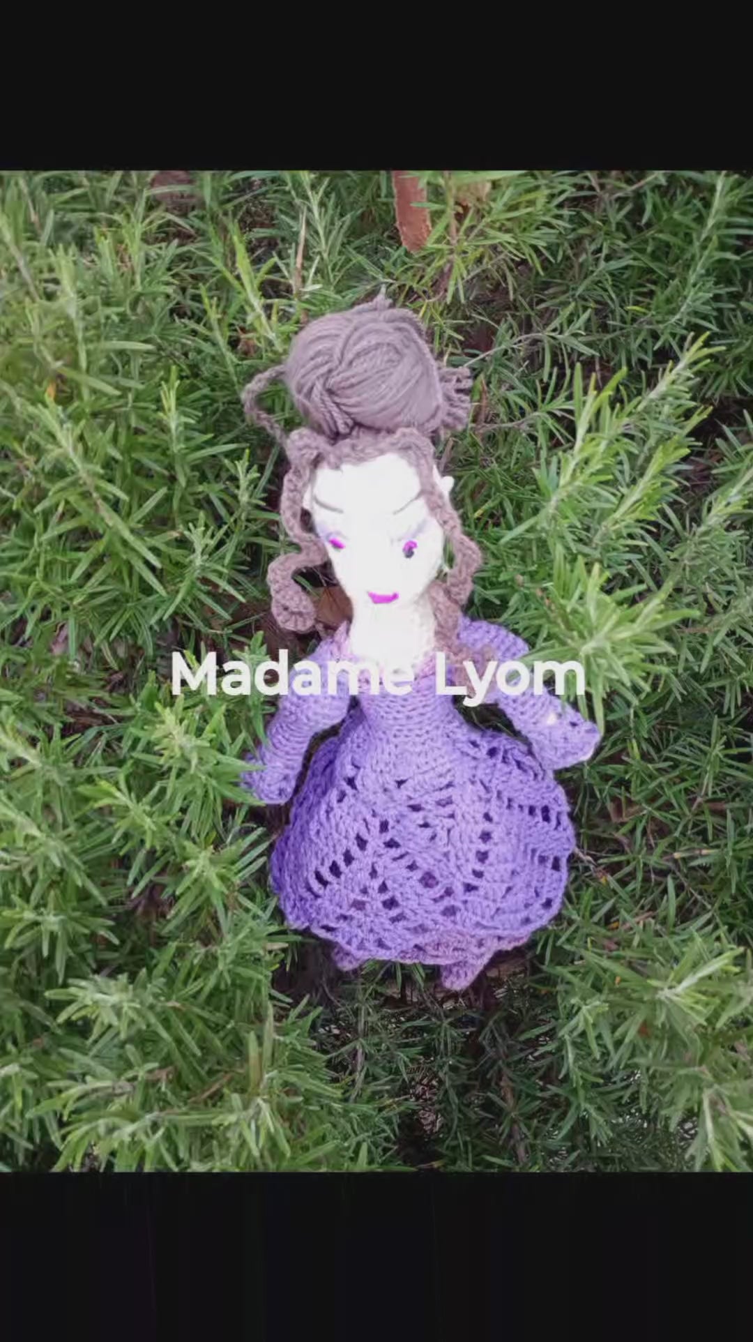 Poupe exsclusive crochet mafame Lyom 35cm